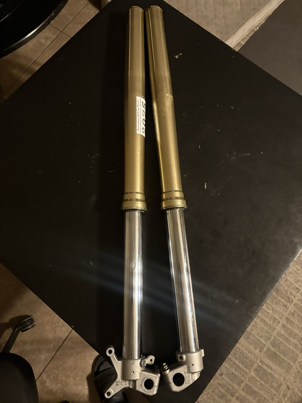 2004 - 2008 2006 Honda CRF250r OEM SHOWA FRONT FORKS SHOCKS DAMPENERS SUSPENSION