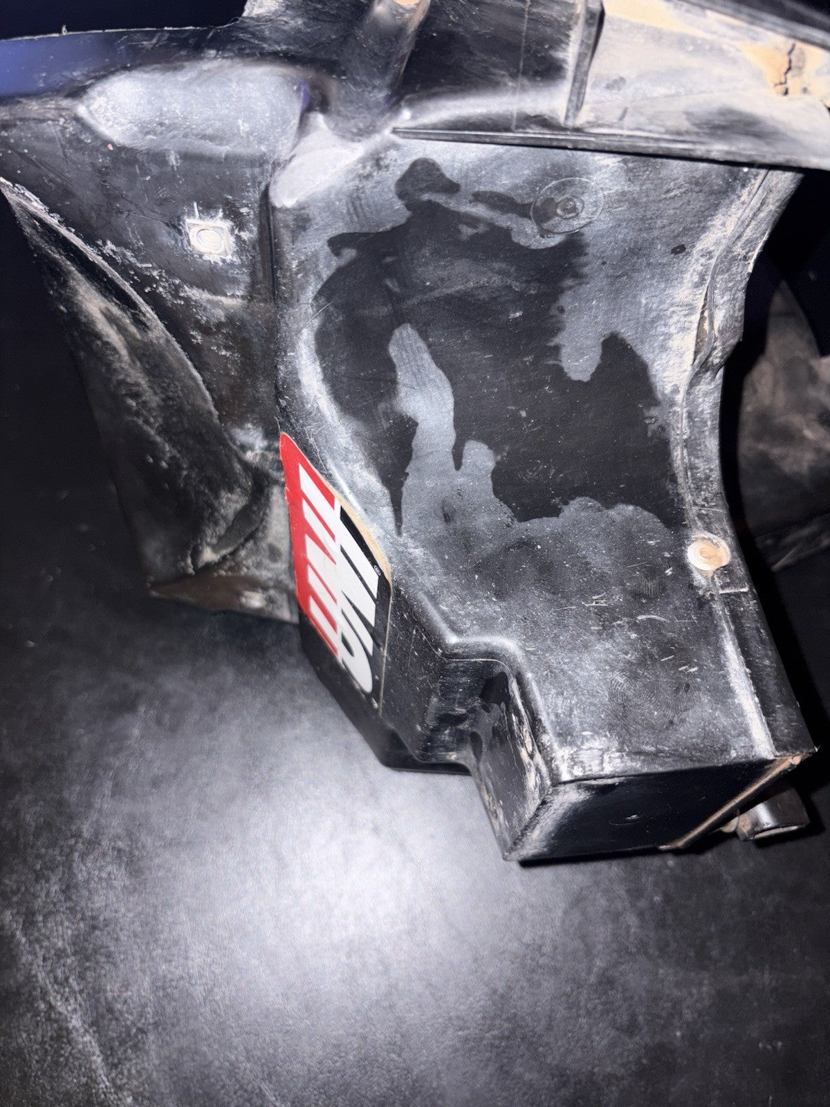 2005 05 CRF250R CRF250 OEM Air Box Cleaner Airbox Intake Filter Cage Assembly