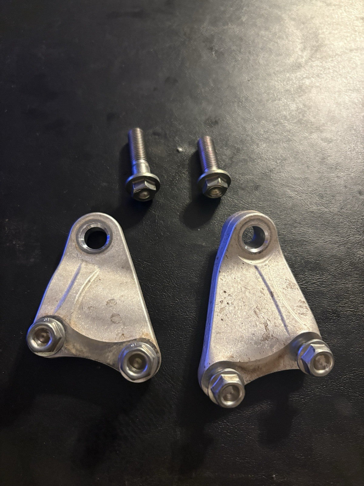 14-17 HONDA CRF250R OEM ENGINE MOTOR MOUNT STAY HEAD BRACKETS BOLT 50407-KRN-A81