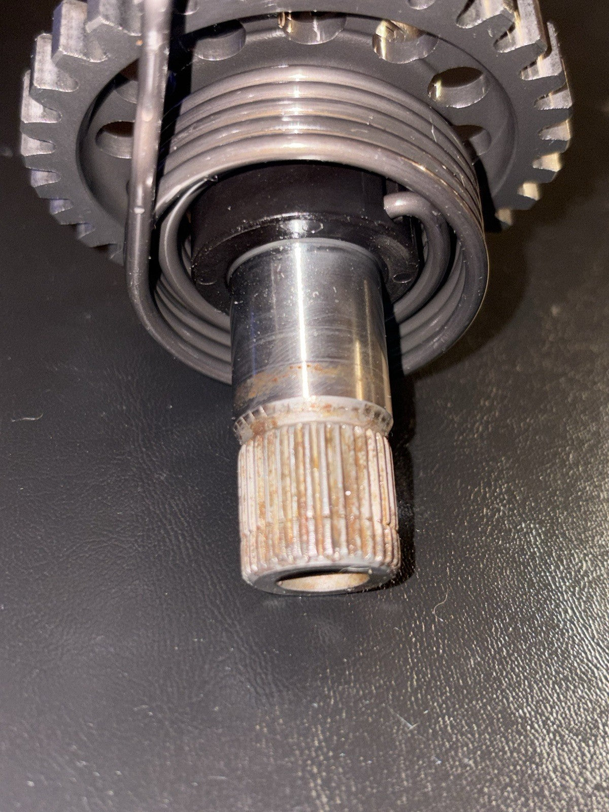 2016 Yamaha Yz450f OEM Kick Start Starter Shaft Mechanism Spindle Spring Gear
