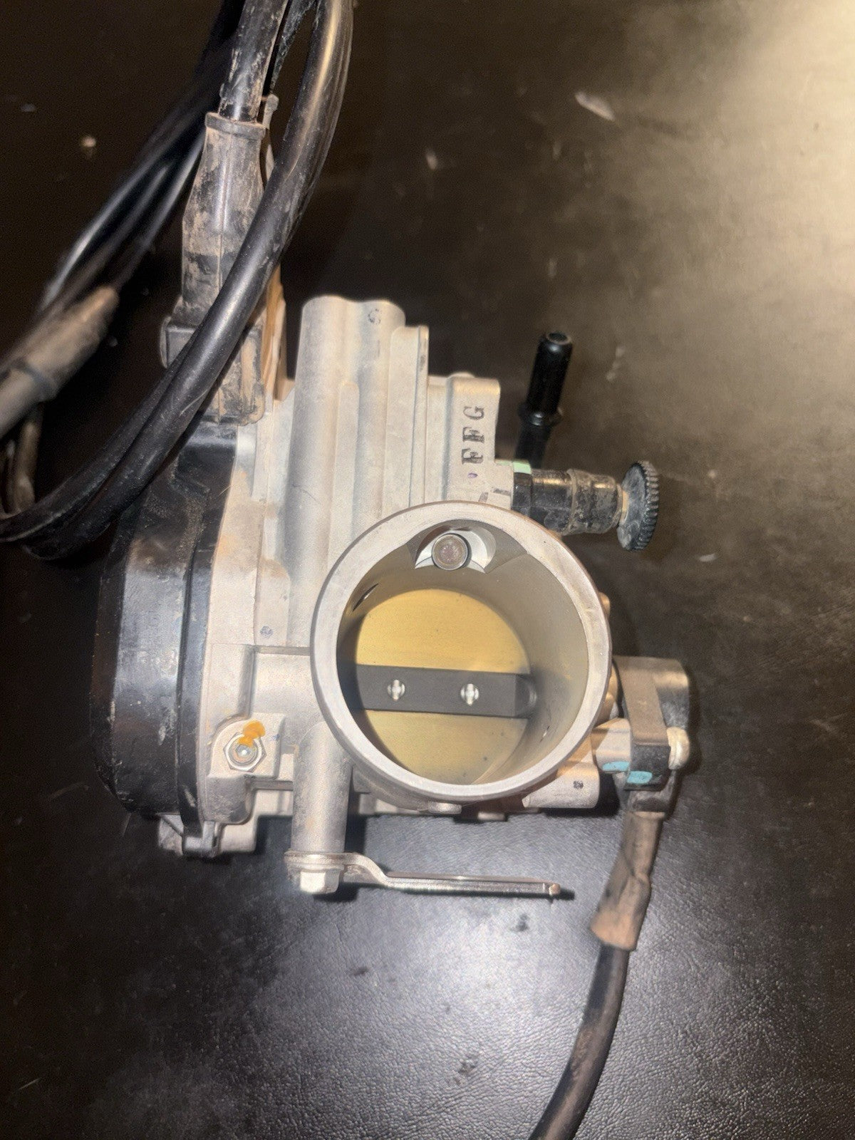 2016 - 2018 Suzuki RMZ250 OEM Throttle Body Assembly Fuel injector EFI
