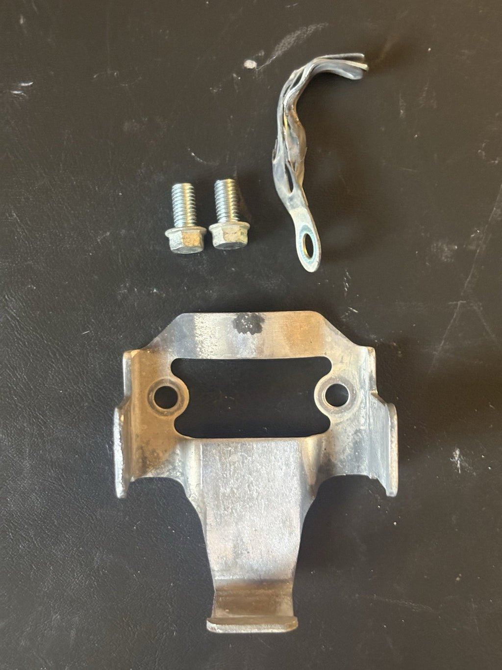 2000 Honda Cr250r OEM Cdi Ecu Black Box Mount Hanger Bracket