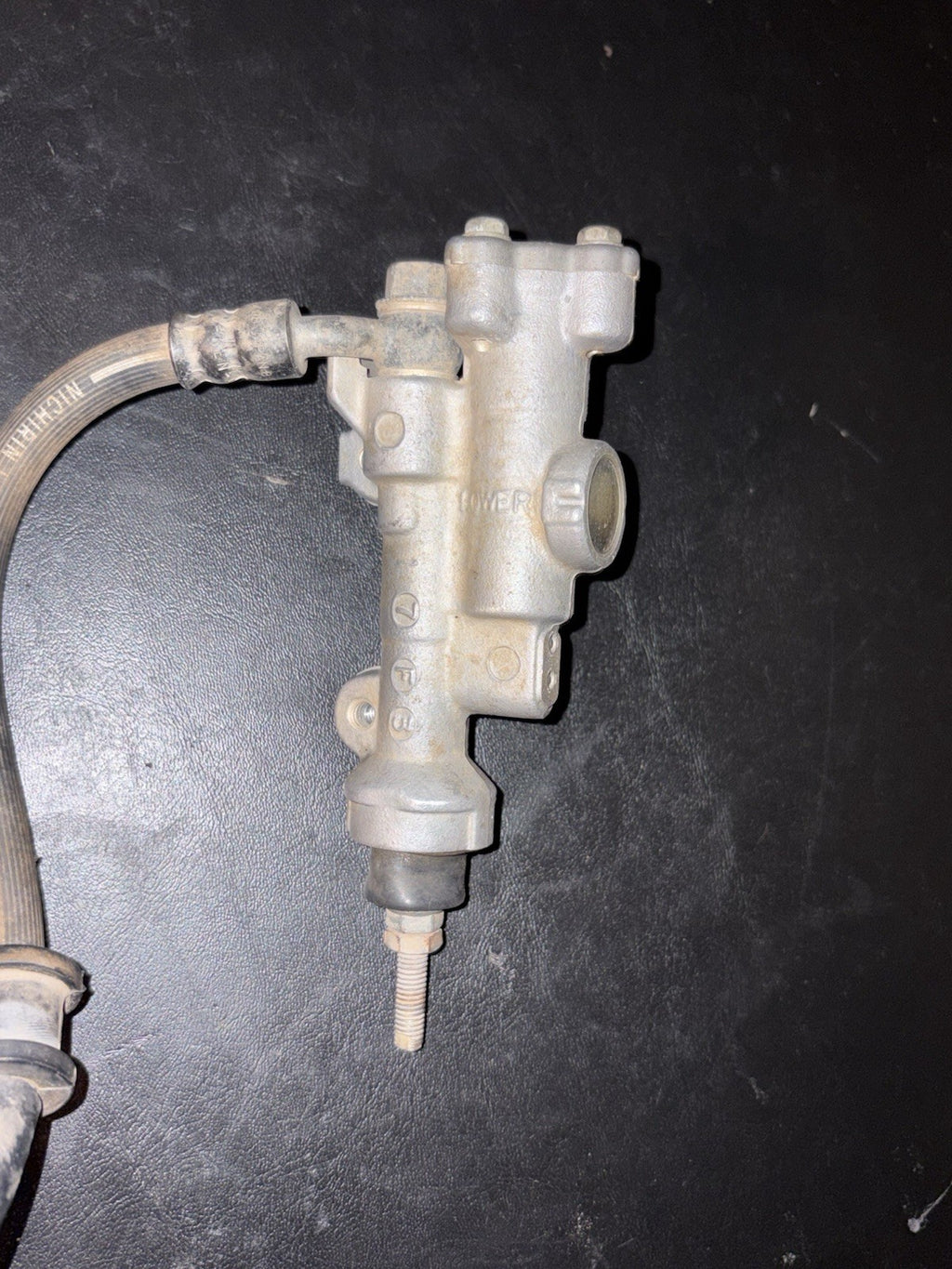 2008 HONDA CRF450R OEM NISSIN REAR BACK BRAKE CALIPER MASTER CYLINDER ASSEMBLY