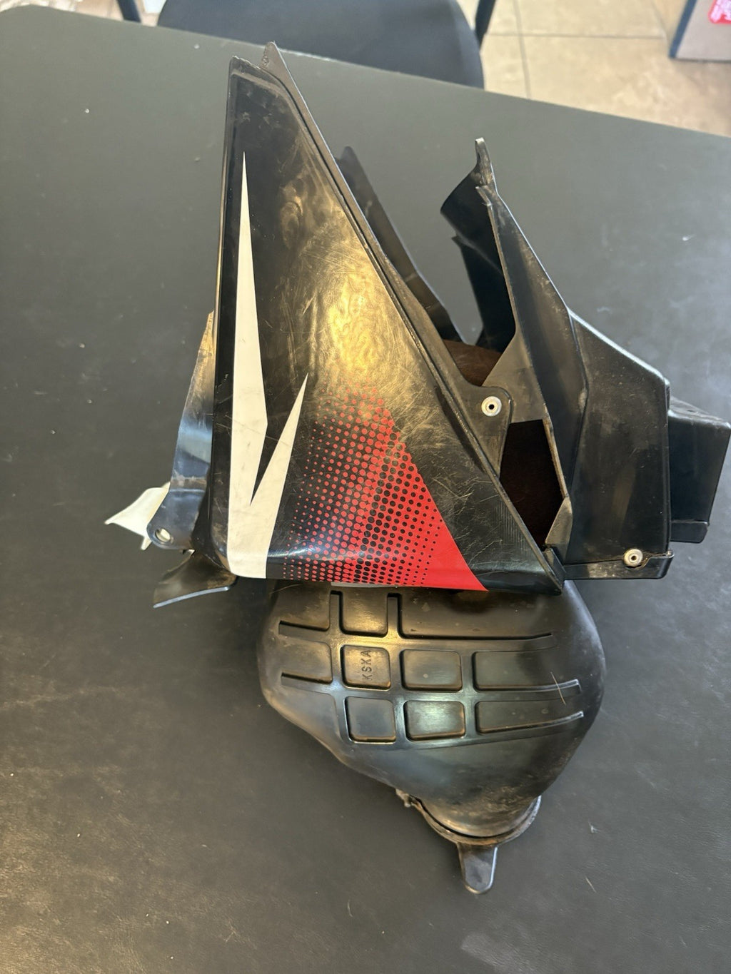 2005 2006 2007 Honda CR250R CR250 OEM Airbox Air Box Intake Filter Cage Boot