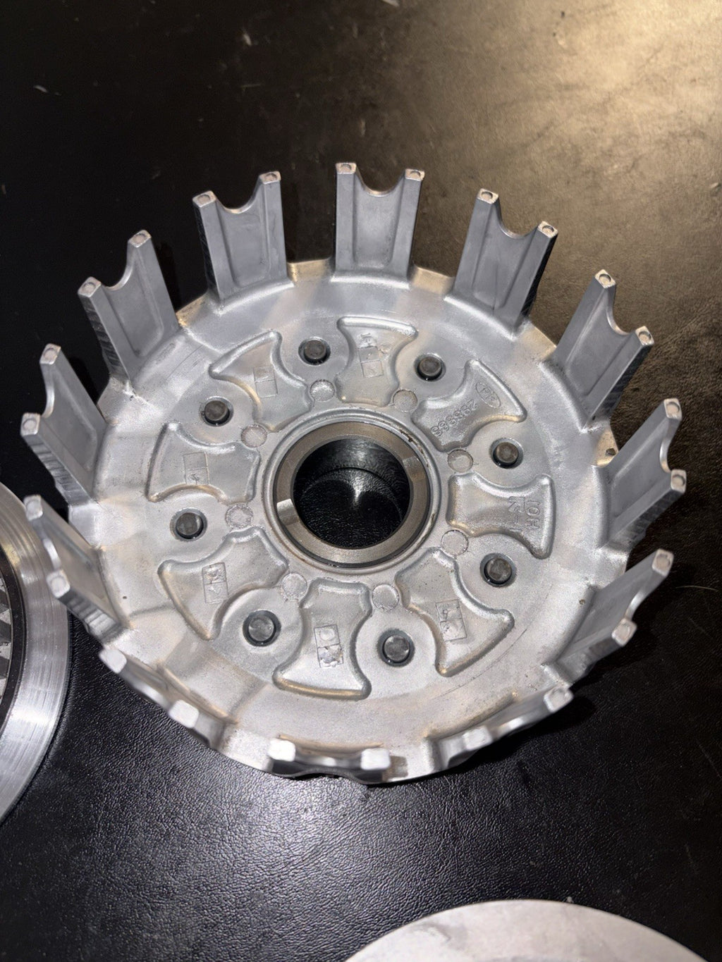 2016 Suzuki Rmz250 OEM Clutch Assembly Basket Hub Inner Outer Pressure Plate