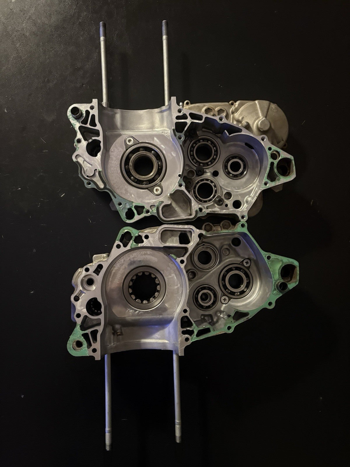 2008 Honda Crf450r OEM Engine Motor Crankcase Cases Block Bottom End Set Pair