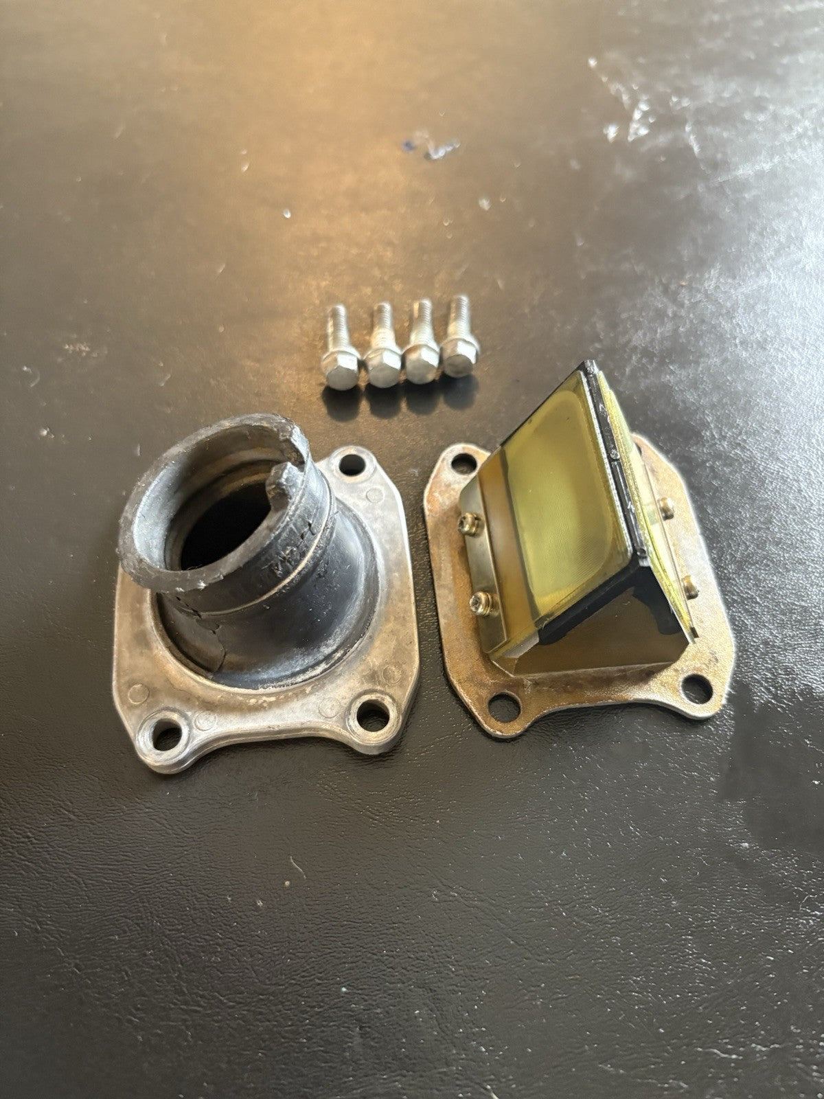 1996-2002 Honda Cr85r Cr85 Cr85rb Reed Valve Cage Intake Air Manifold Boot