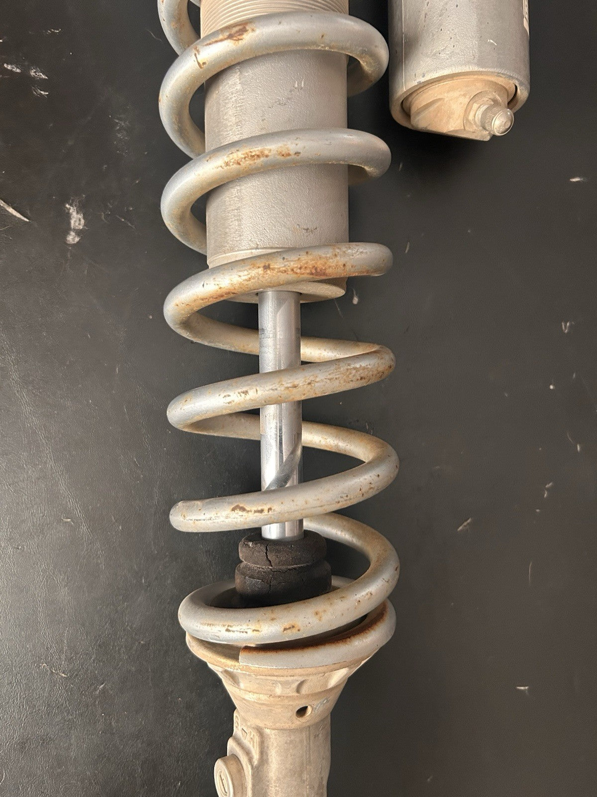 2004 Yamaha YZ250F OEM Rear Shock Absorber Suspension Spring 5XC-22210-00-00