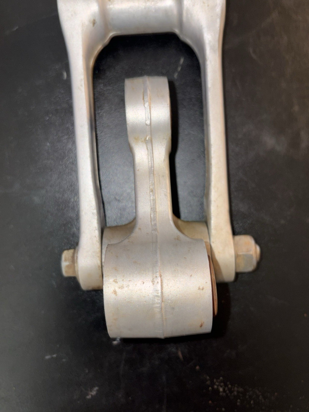 2006-2008 2008 Honda CRF450R OEM Rear Shock Linkage Pivot 52465-Men-710