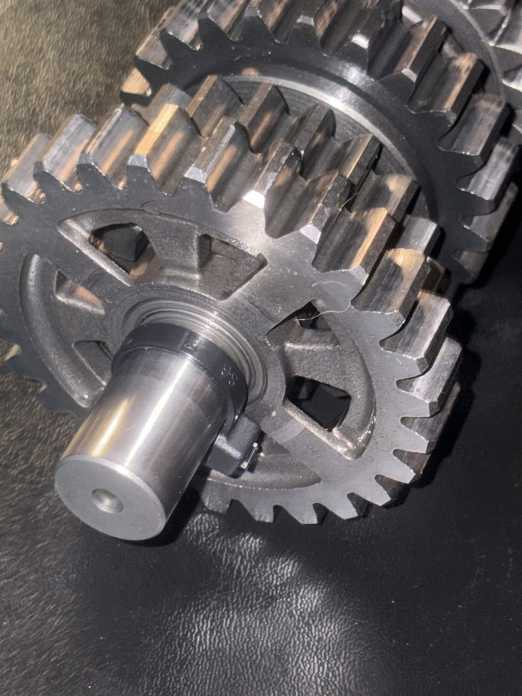 2000 Honda CR250R Transmission Countershaft Counter Shaft Gears Gear Complete