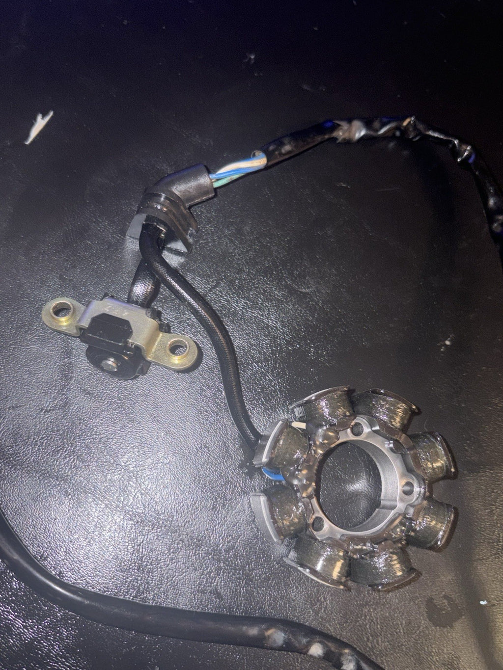 2004-2009 2005 Oem CRF250R Stator Pick Up Coil Wire Magneto Stator Alternator