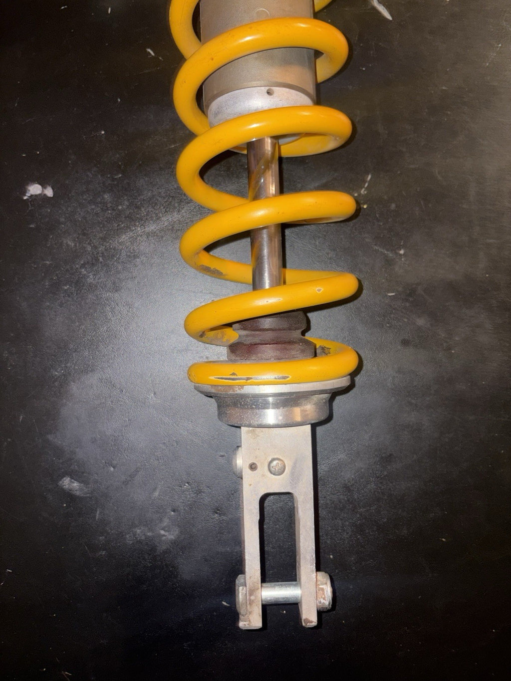 2004 - 2008 HONDA 2008 CRF250R OEM SHOWA REAR SHOCK SPRING SUSPENSION  ASSEMBLY