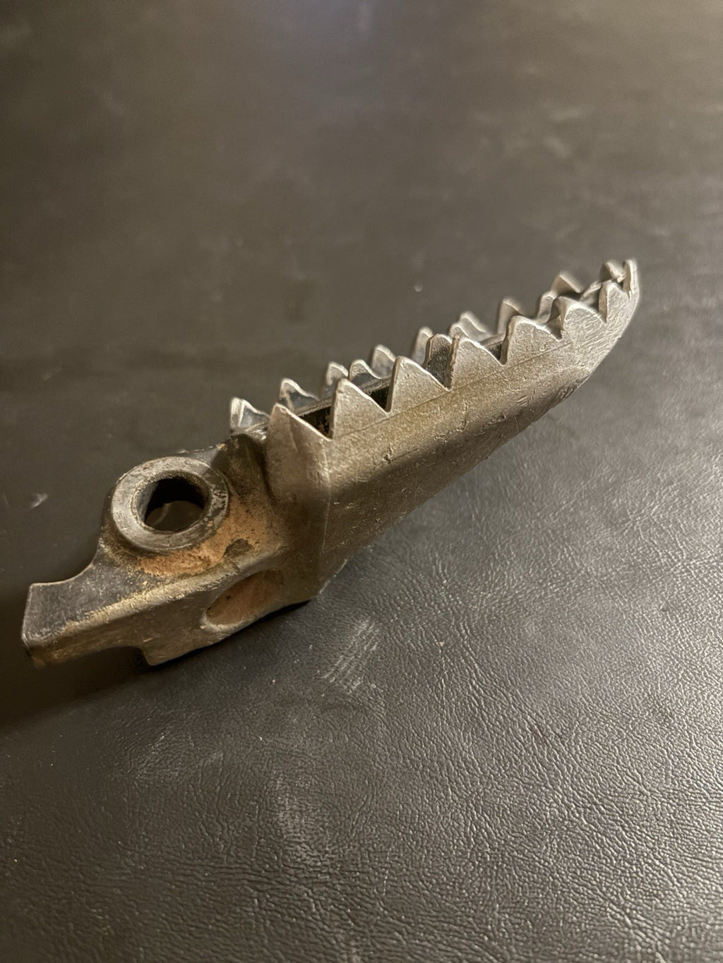CRF450R FOOTPEGS KIT FOOT PEGS RESTS GENUINE OEM HONDA CRF 450 R (2004-2008)