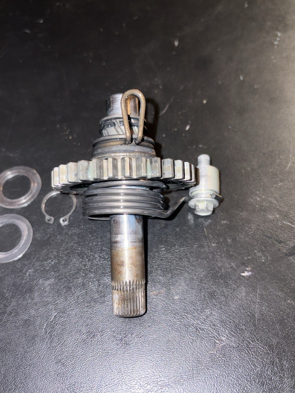 2014-2017 KTM Sx85 85 Sx OEM Kickstart Starter Gear Spring Shaft Spindle Idler
