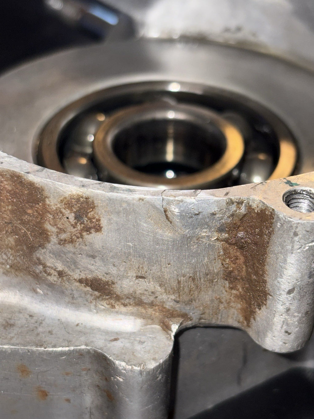 2000 2001 HONDA CR250R OEM RIGHT ENGINE CRANKCASE CRANK CASE *FOR REPAIR