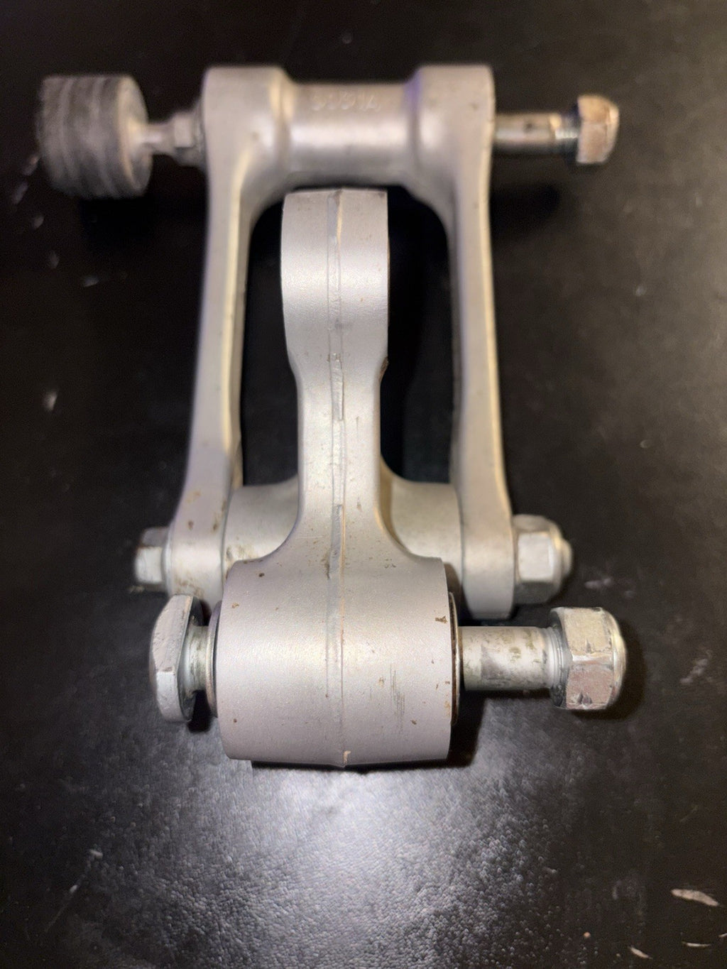 2006 - 2009 HONDA CRF250R OEM REAR SHOCK SWINGARM LINKAGE ARM ROD 52479-KRN-840