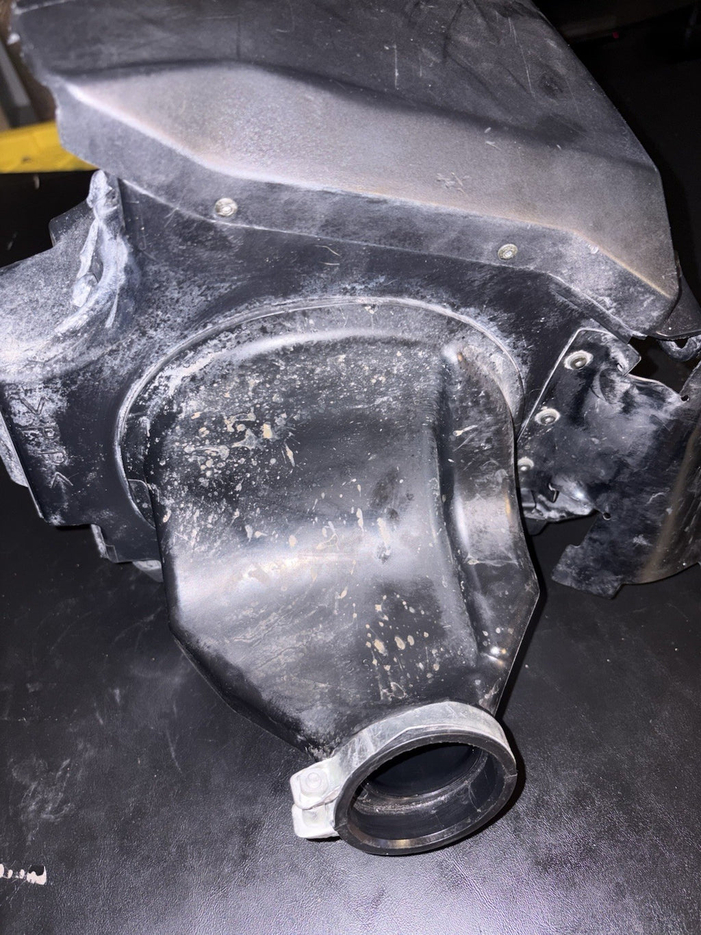 2006-2009 YAMAHA YZ250F YZ450F OEM AIRBOX INTAKE AIR CLEANER CASE MANIFOLD BOOT