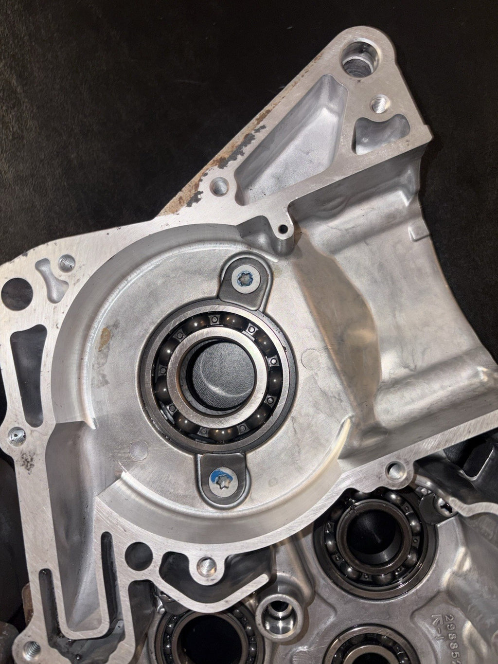 2016 RMZ250 RMZ 250 OEM Engine Motor Crankcase Set Block Half Cases Left Right