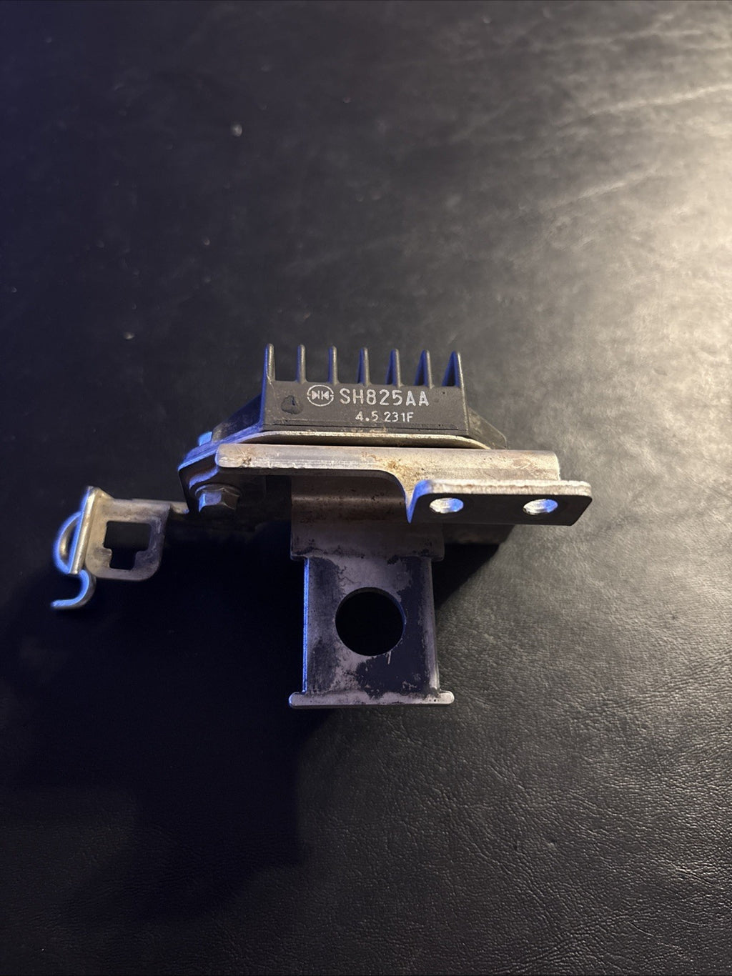 Voltage Regulator Rectifier CRF250R 2013-2017 CRF450R 2013-2016 OEM Honda