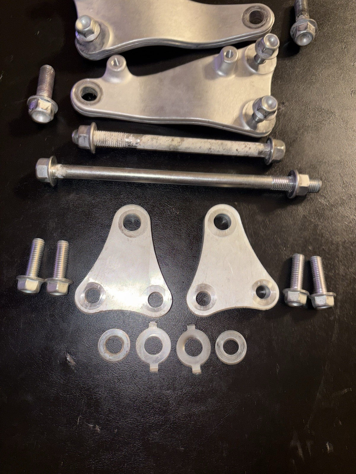 2011 10-13 YAMAHA YZ450F OEM ENGINE MOTOR MOUNT STAY BRACKETS HEAD HANGERS