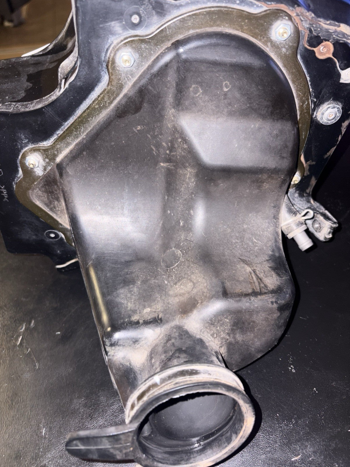 2005 05 CRF250R CRF250 OEM Air Box Cleaner Airbox Intake Filter Cage Assembly