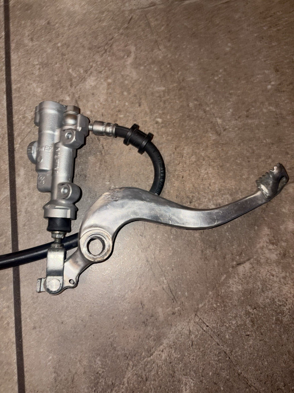2005 Honda Crf250r OEM Rear Brake Assembly Master Cylinder Caliper Line