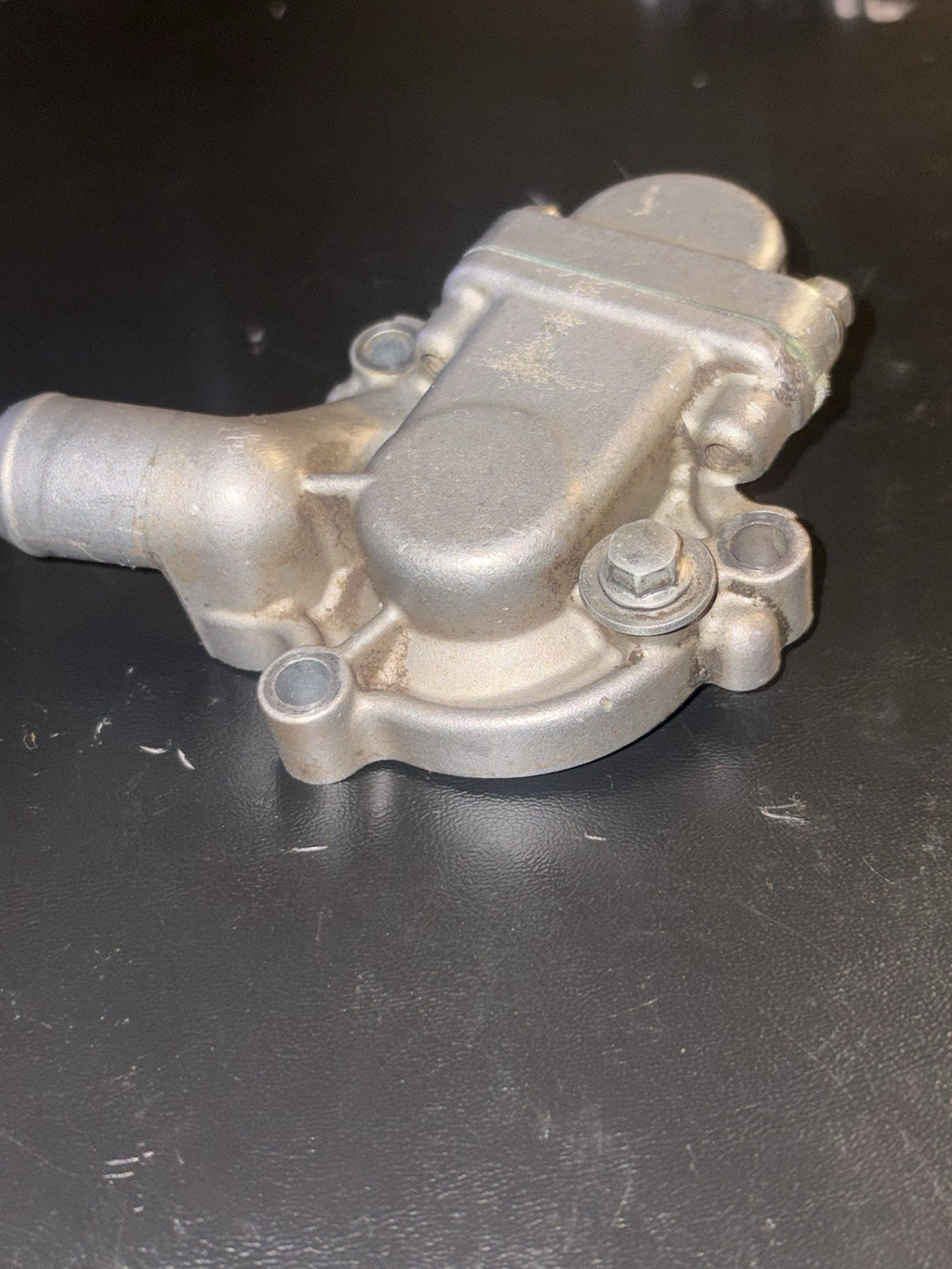 2000 2001 Kawasaki KX250 OEM Outer Water Pump Cover Waterpump 16142-1159