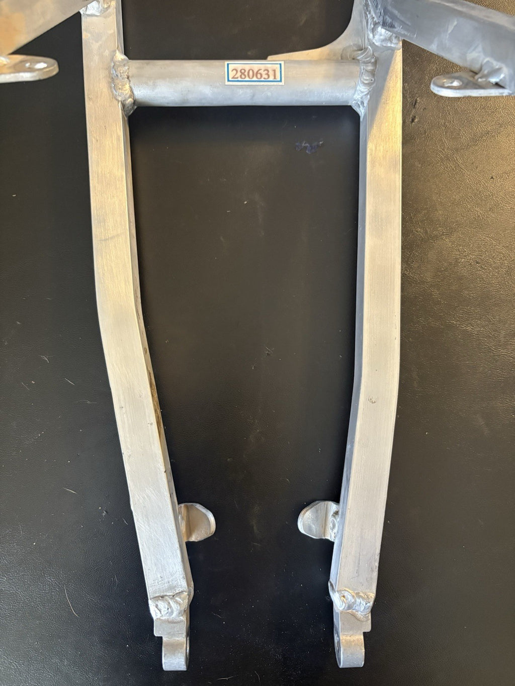 2009-2011 KAWASAKI KX 250F KX 450F OEM SUBFRAME REAR TAIL SUB FRAME 32160-0463