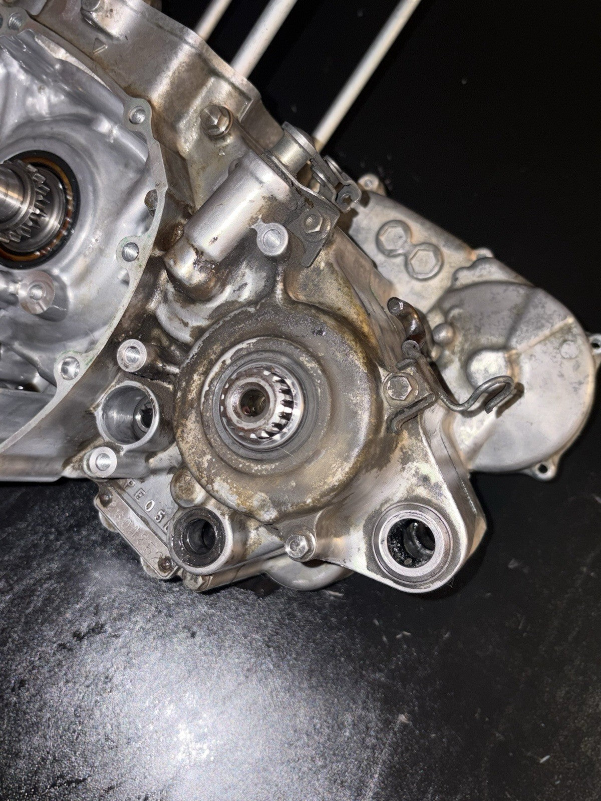 2008 Honda CRF450R Engine Transmission Bottom End Crankcase Crank Case Block Box