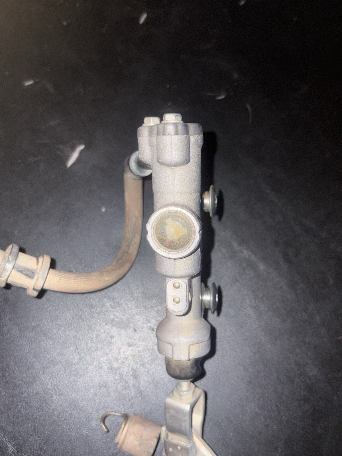 2008 HONDA CRF450R OEM NISSIN REAR BACK BRAKE CALIPER MASTER CYLINDER ASSEMBLY