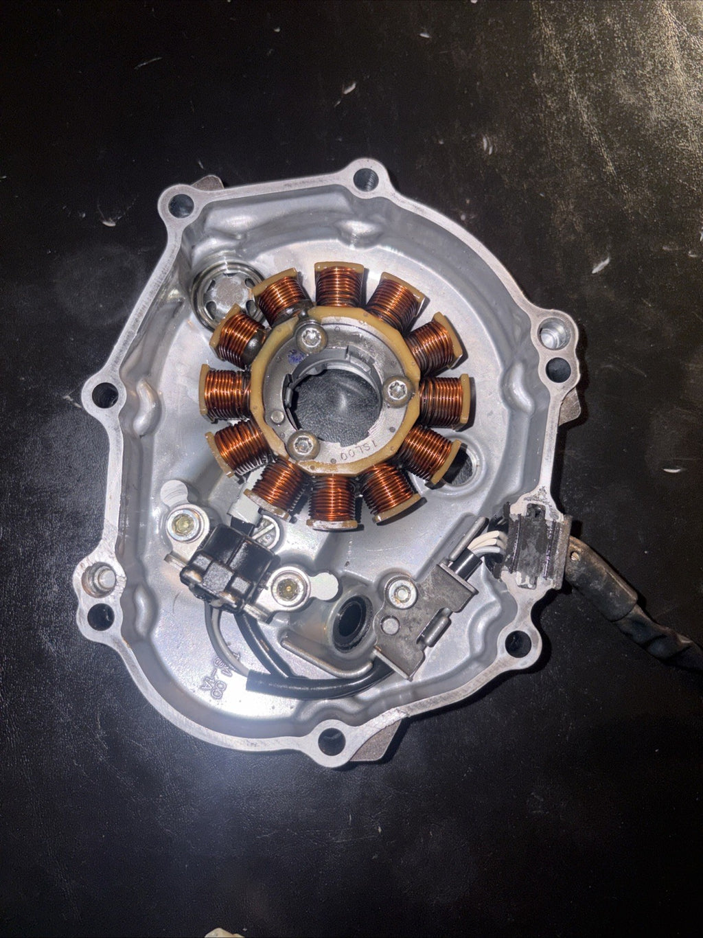 2014 - 2017 15 YAMAHA YZ250F YZ 250 F OEM Stator Magneto Generator  Cover