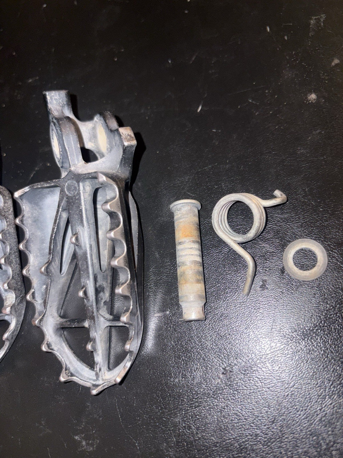 2004 - 2008 Honda CRF250R OEM Footpegs Kit Foot Pegs Rests