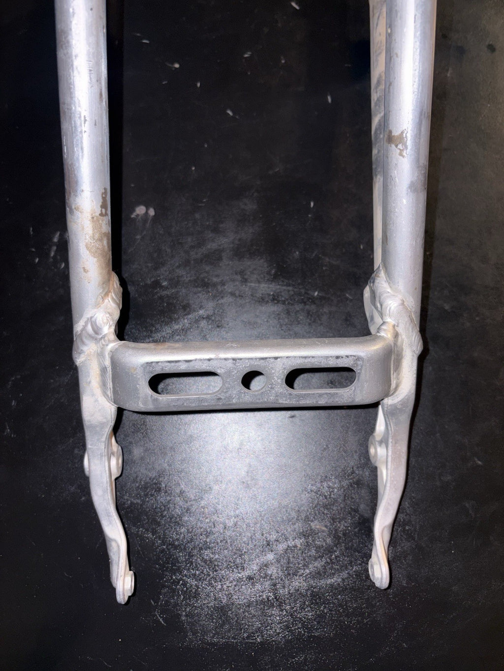 2008 08 HONDA CRF250R CRF 250 OEM REAR BACK SUBFRAME SUB FRAME BRACKET MOUNT