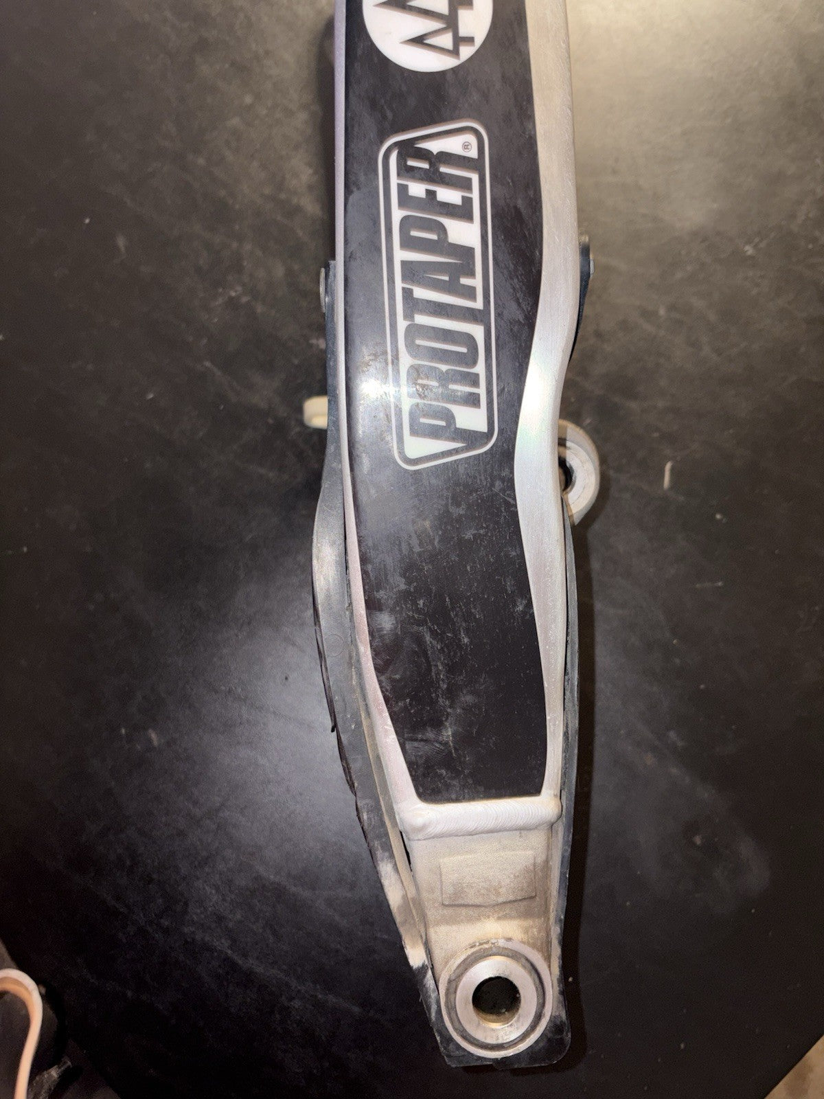 2015 Yamaha YZ250F Swingarm Suspension Rear Swing Control Arm 1SL-22110-00-00