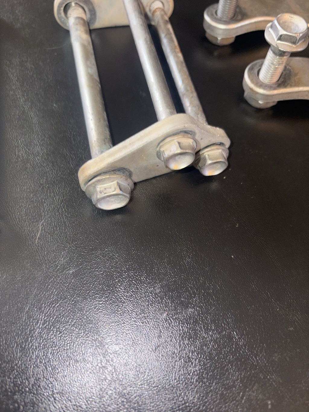 2009 Kawasaki KX450F OEM Engine Motor Mounts Brackets Upper Lower Hangers