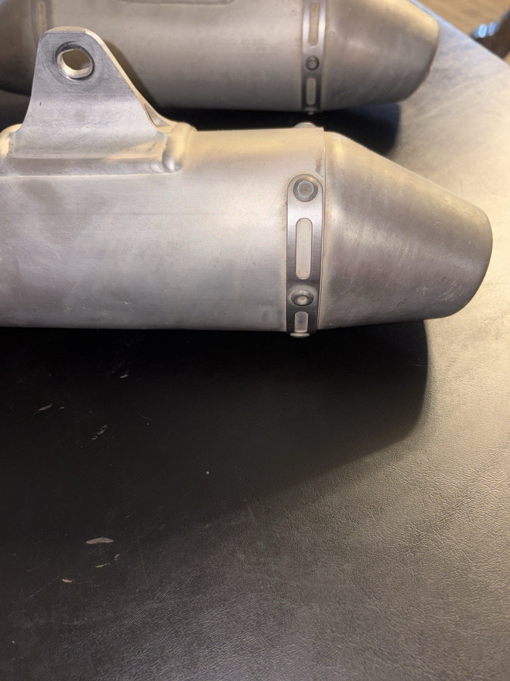 2006-2009 CRF250R OEM Exhaust Mid Y Pipe Dual Muffler Silencer Tail Slip On