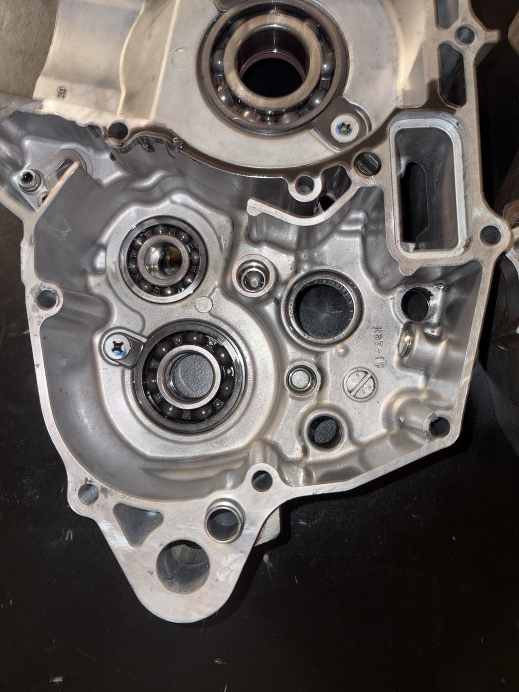 2016 RMZ250 RMZ 250 OEM Engine Motor Crankcase Set Block Half Cases Left Right