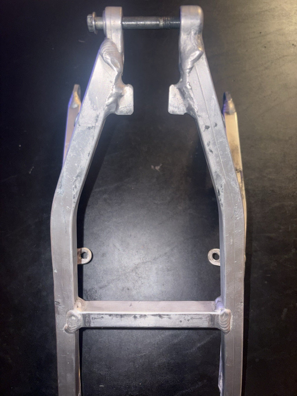 2004 HONDA CRF450R OEM REAR BACK SUB FRAME SUBFRAME 50200-MEN-670