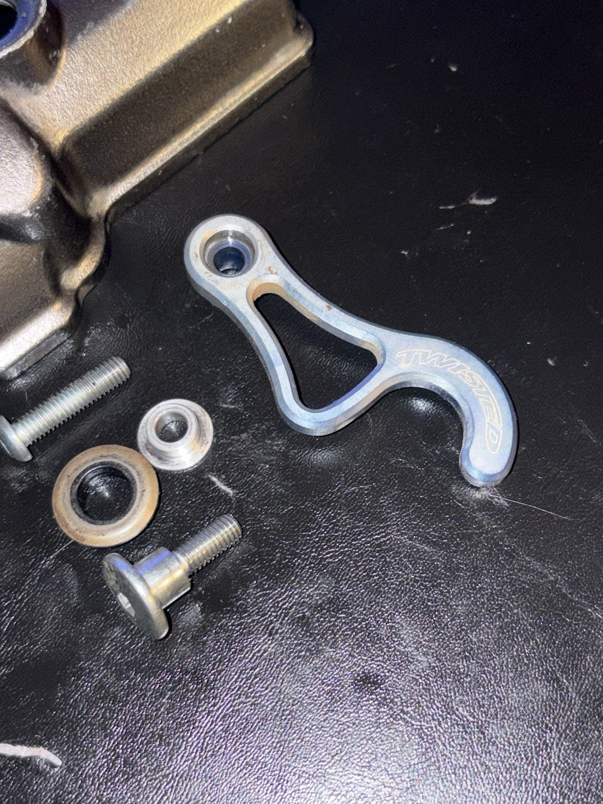 2015 YAMAHA YZ250F OEM CYLINDER HEAD VALVE COVER BOLTS 1SM-11191-00-00 #141