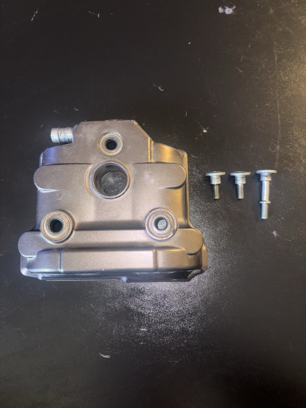 2010-2013 2012 YAMAHA YZ450f YZ 450 OEM CYLINDER HEAD ENGINE VALVE COVER