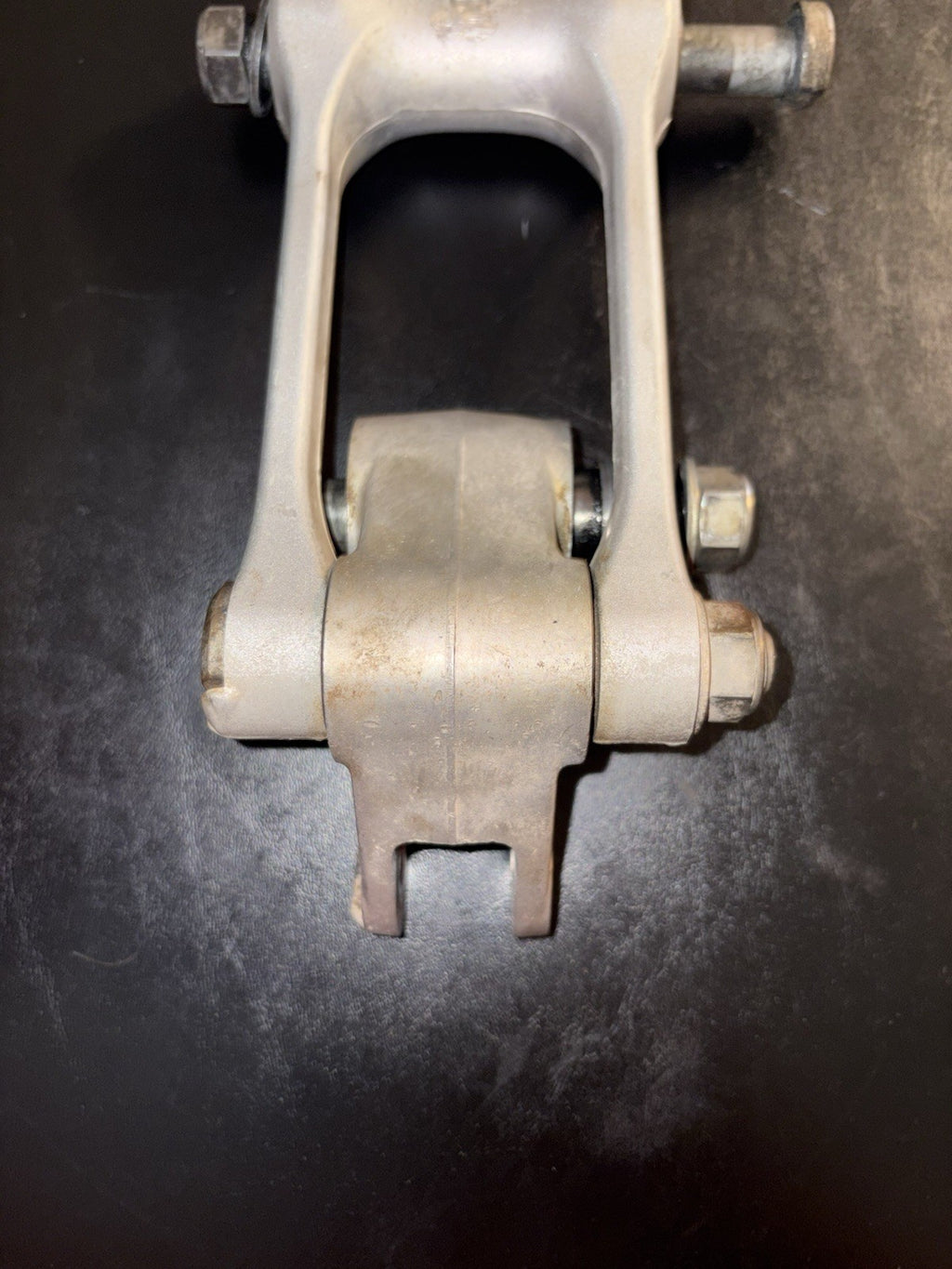 2015 Yamaha YZ250F OEM Rear Shock Suspension Linkage Links Relay Arm Piviot Bone