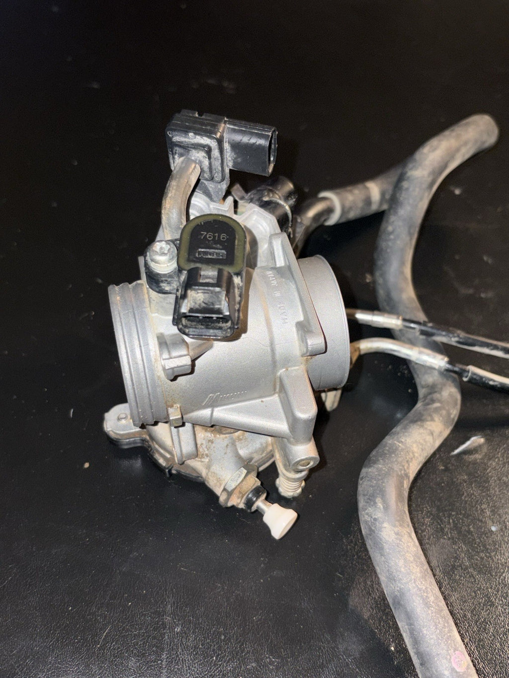 2012 Yamaha Yz450f  OEM Mikuni Throttle Body Fuel Injector Efi Cables Assembly
