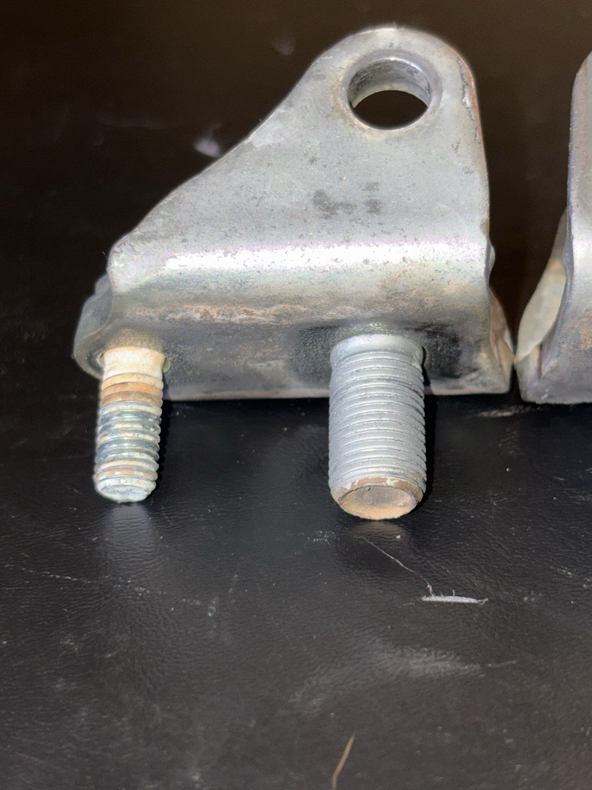 2004 honda 02-12 crf450r OEM LEFT RIGHT FOOT PEG MOUNTS