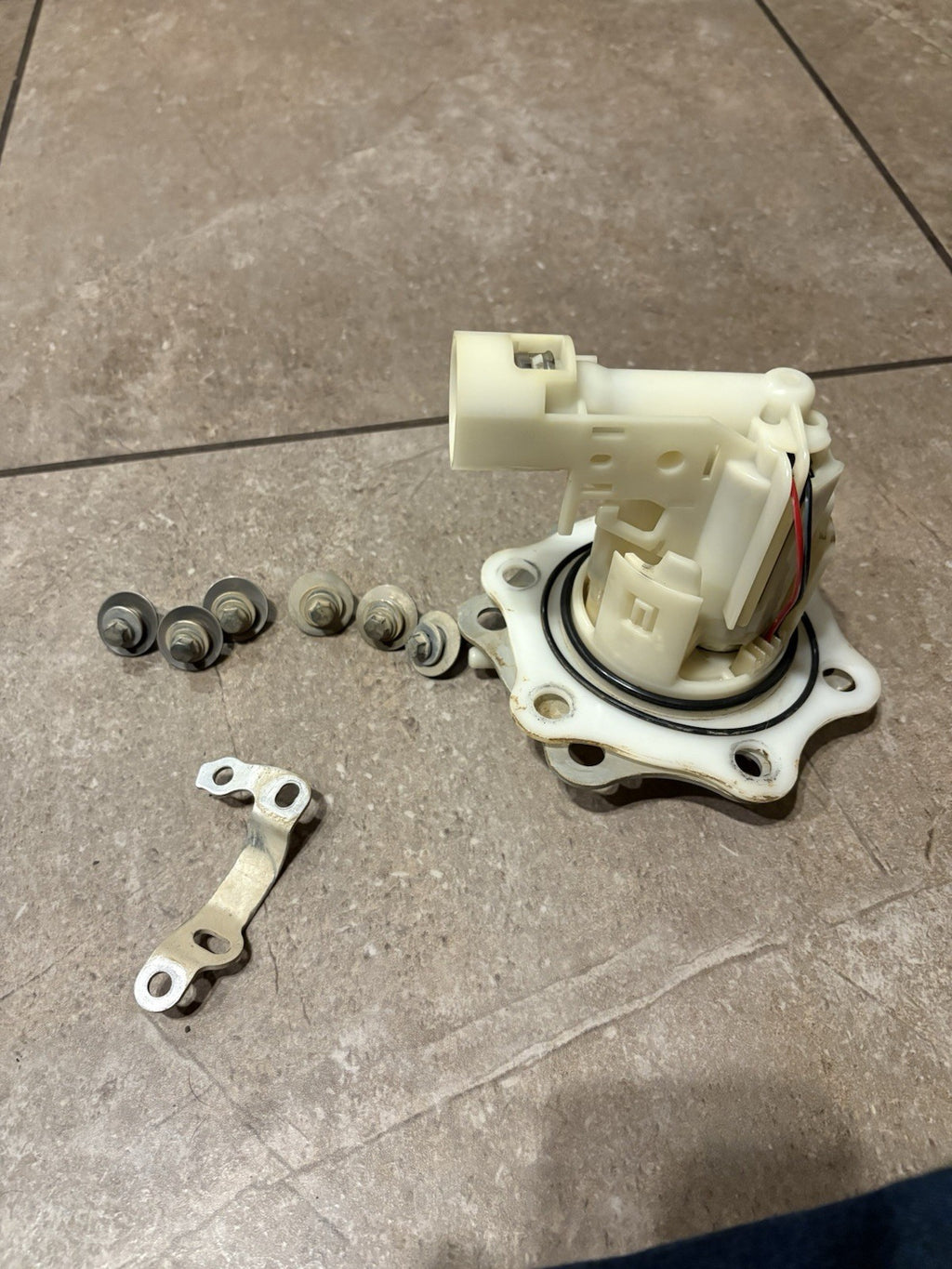 2010-2017 Honda CRF 250 R Crf250r 2012 OEM Keihin Fuel Pump Housing FILTER