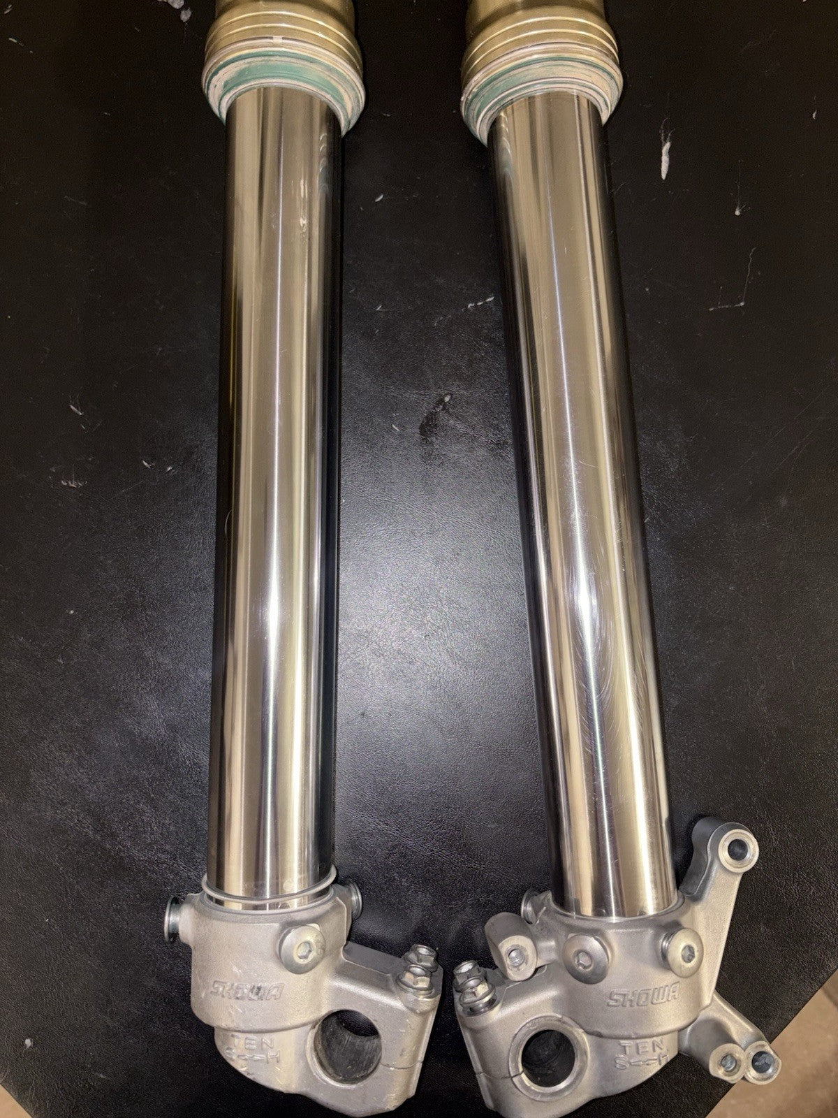 2008 HONDA CRF250R OEM RIGHT LEFT FRONT SUSPENSION FORKS SHOCKS 51480-KRN-A11
