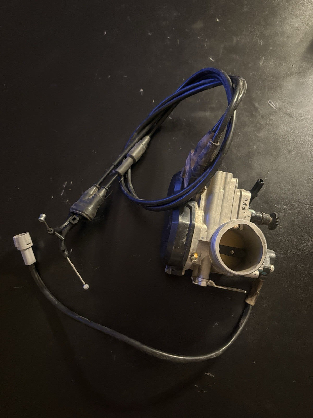 2016 - 2018 Suzuki RMZ250 OEM Throttle Body Assembly Fuel injector EFI