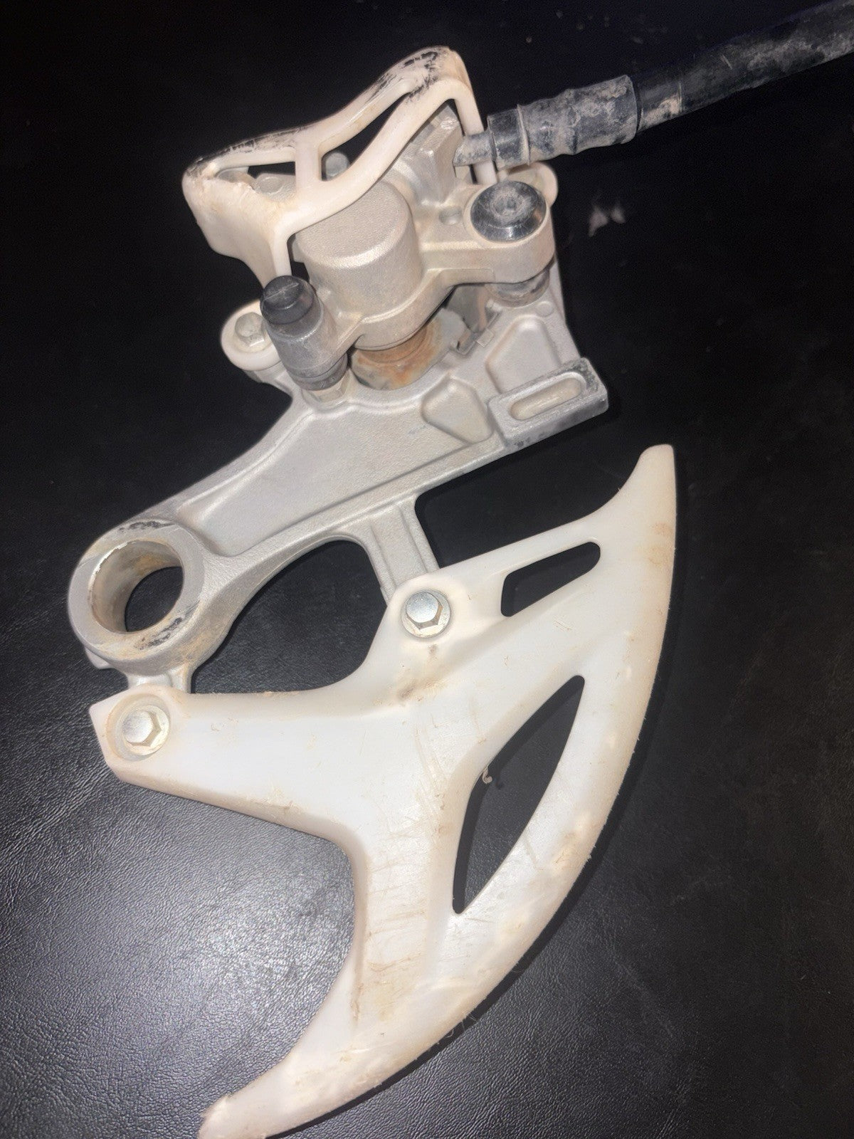 2008 HONDA CRF450R OEM NISSIN REAR BACK BRAKE CALIPER MASTER CYLINDER ASSEMBLY