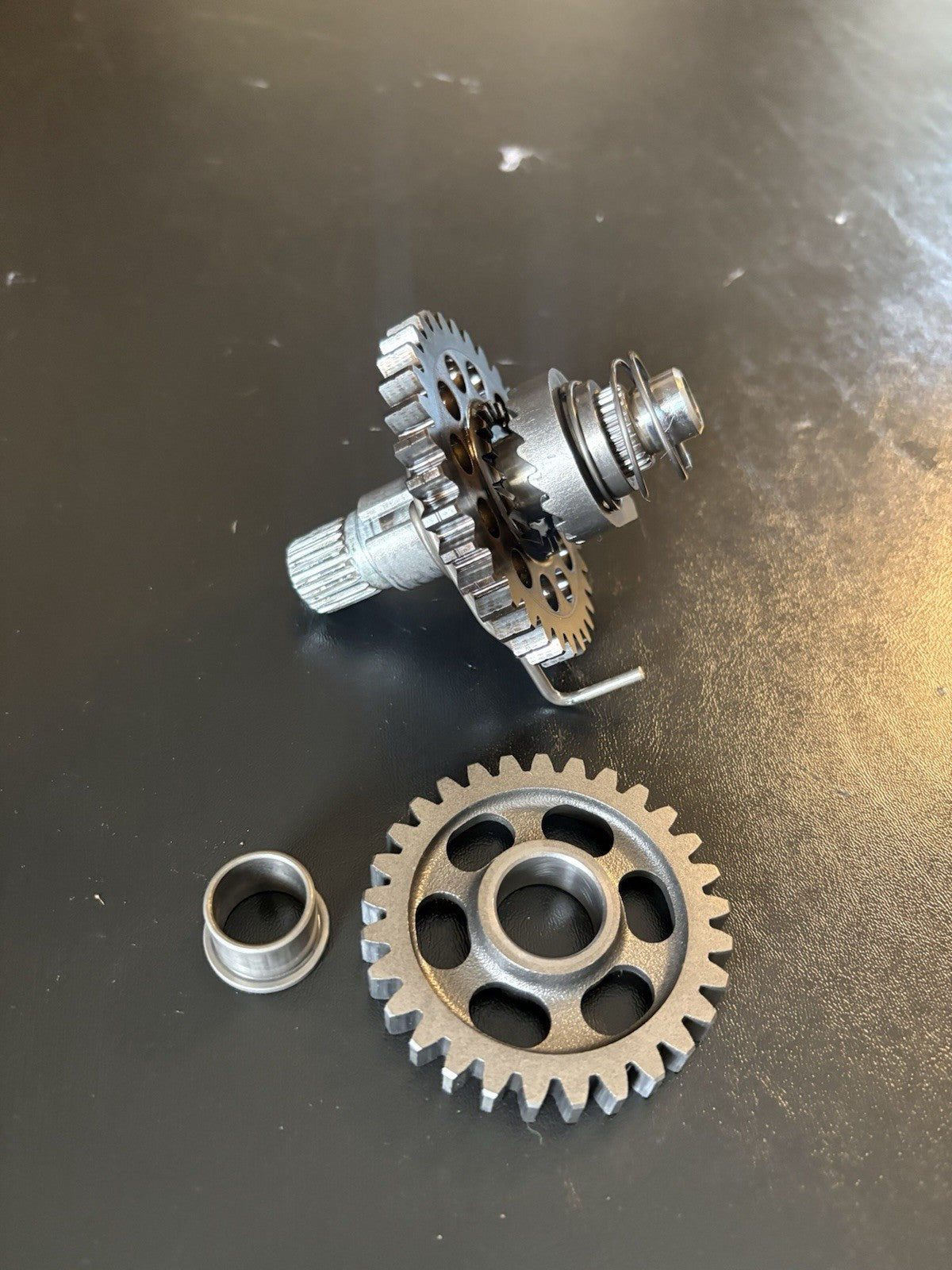 2004-2008 08 CRF450R CRF450 Kick Start Starter Mechanism Spindle Shaft Gear Axle