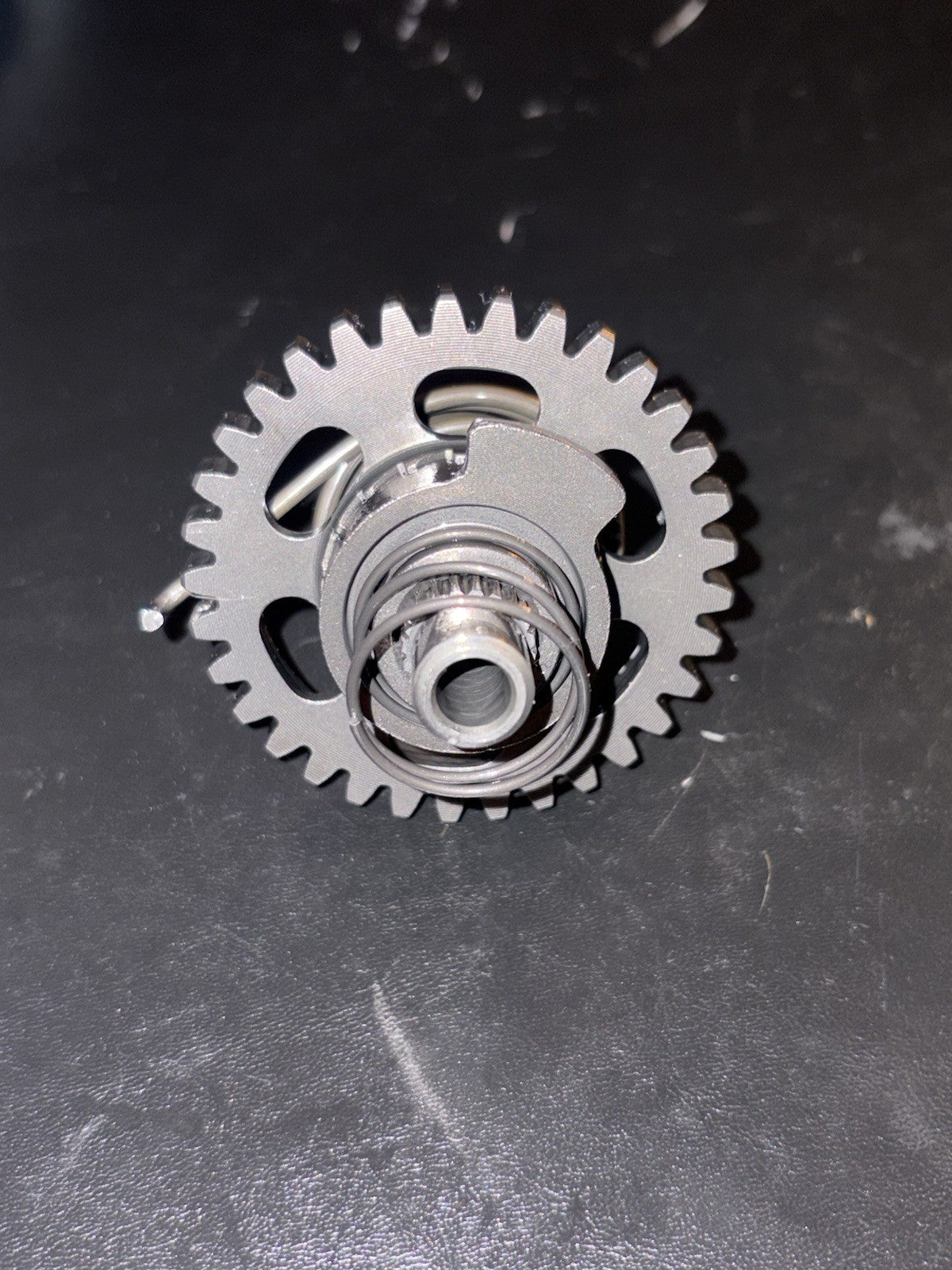 2004-2009 2008 CRF250R Kickstarter OEM Kick Starter Shaft Idle Gear Assembly