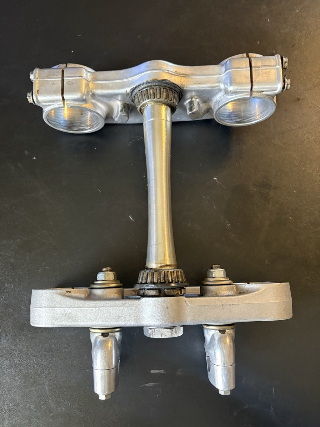 2004 2005 2006 2007 Honda Crf450r OEM Triple Tree Clamp Steering Stem Head Clamp